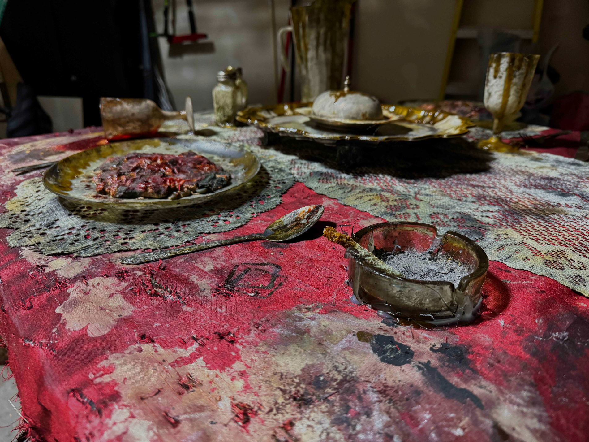 Portable Dinner Scene